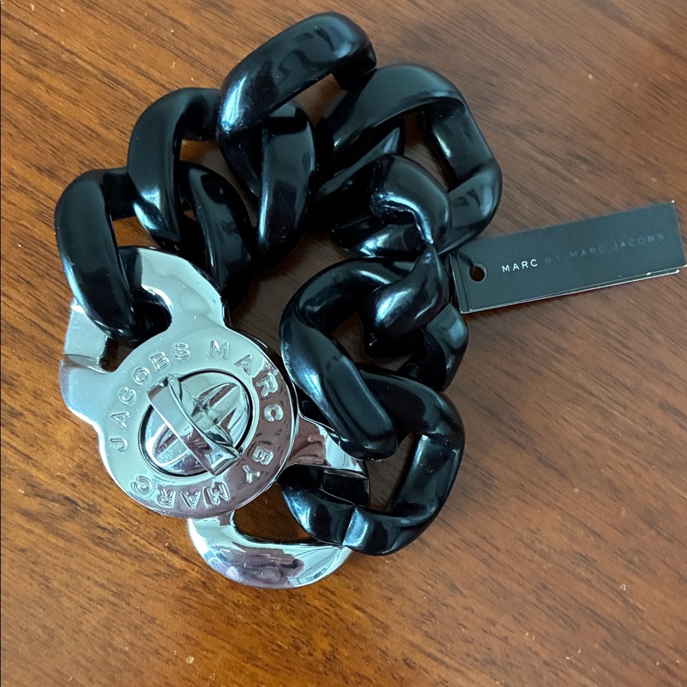 Brand new with tags chunky black link bracelet with logo hardware